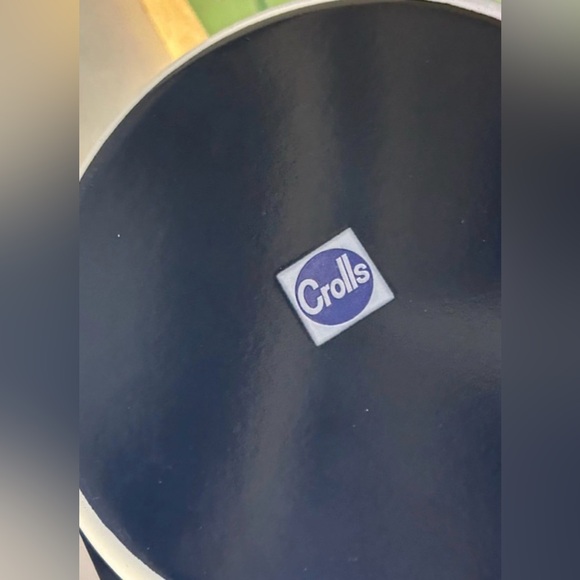 Vintage Crolls Enamel Dutch Oven Harvest Floral Pot - Picture 8 of 10